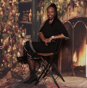 Meet your Posher, Angelita